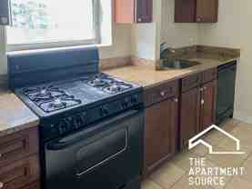 3920 N Pine Grove Ave #2N - Photo 1 of 1