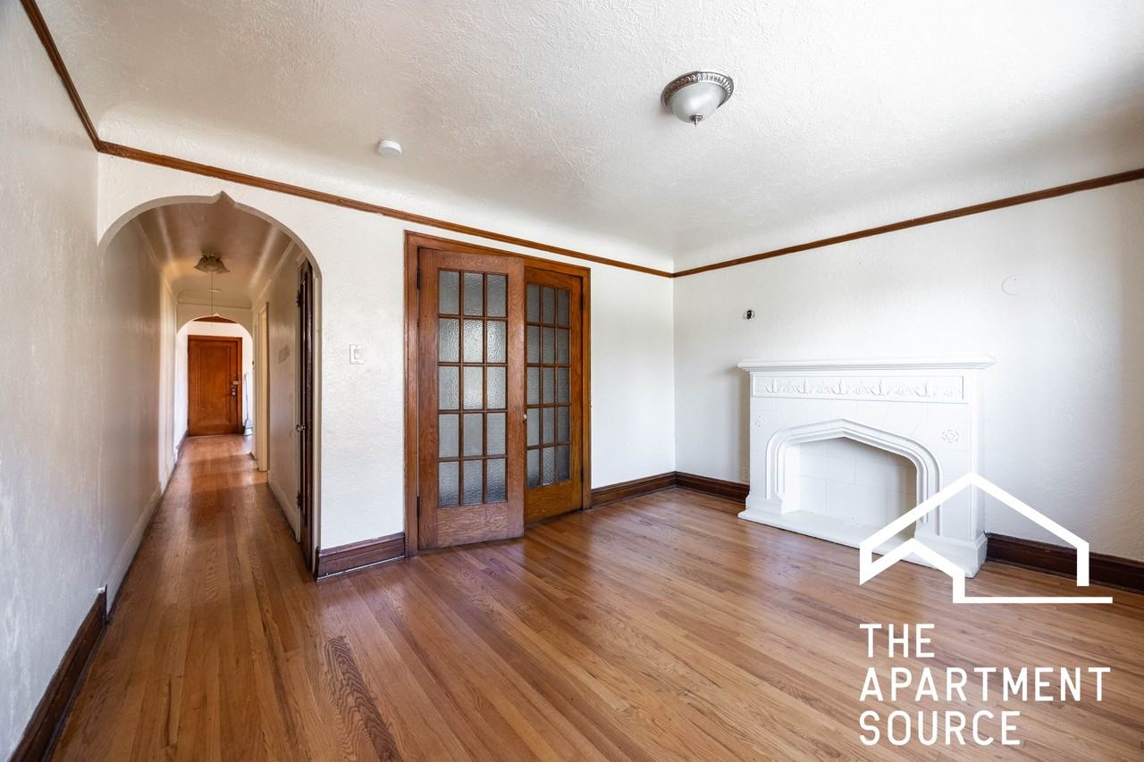 5559 W Altgeld St #2S - Photo 3 of 13