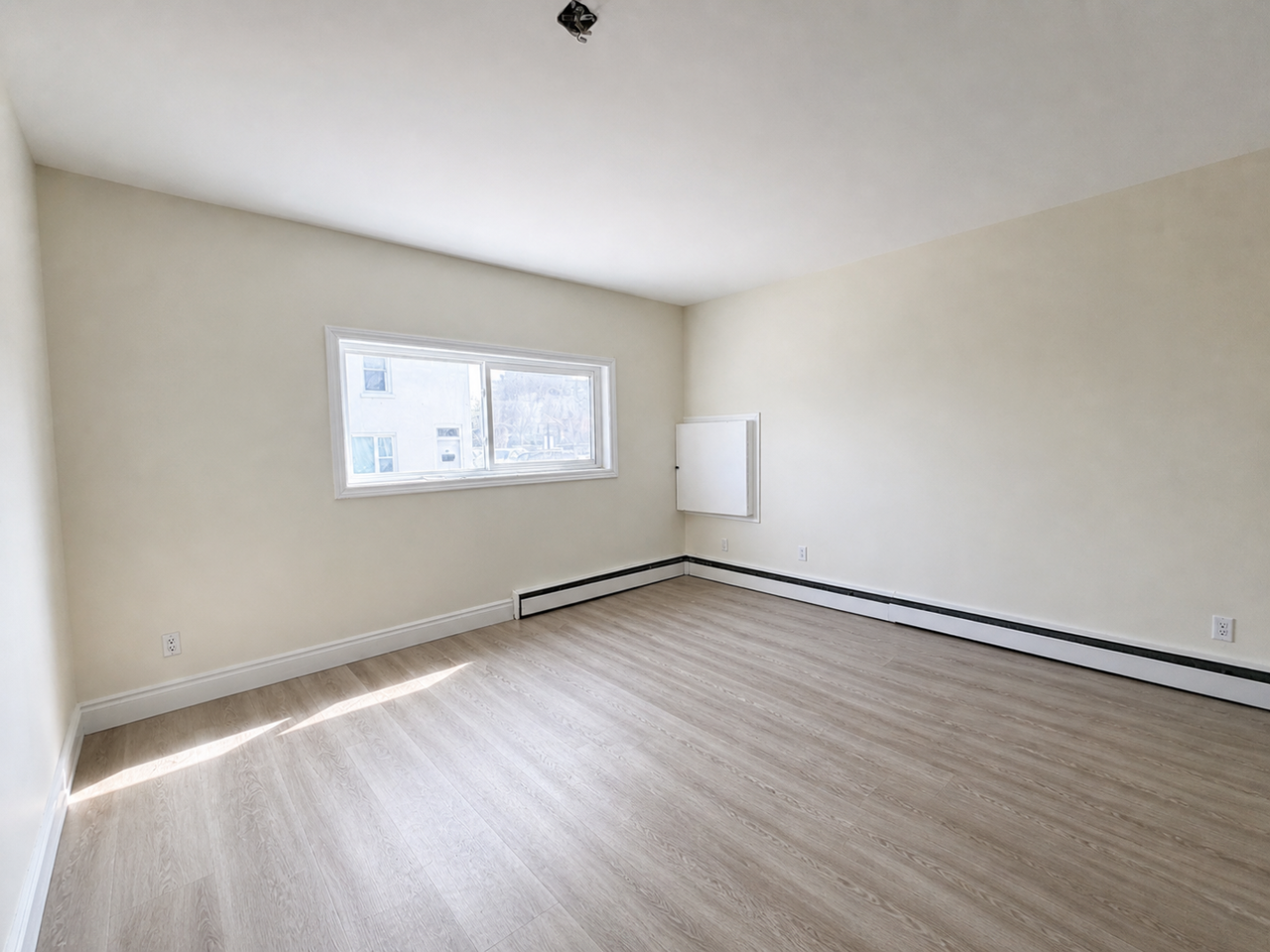 43 Centre St #2 - Photo 3 of 9