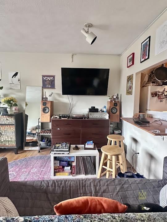 20 Radcliffe Rd #408 - Photo 4 of 12