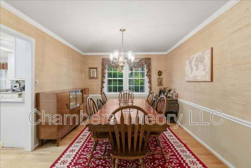 12226 Ox Hill Rd - Photo 3 of 43