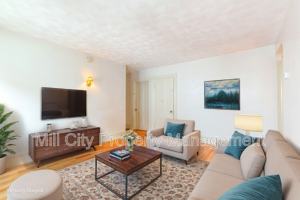 featured image of 195 Sagamore St