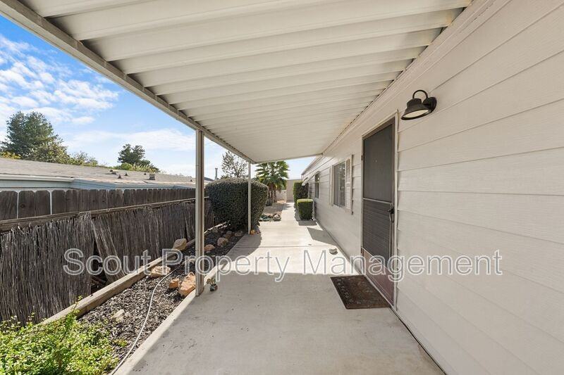 33320 Barley Ln - Photo 7 of 38