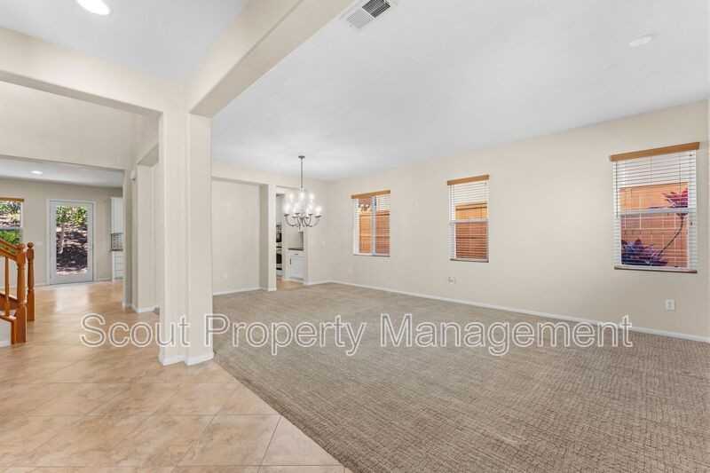 34349 Lamborn St - Photo 2 of 39
