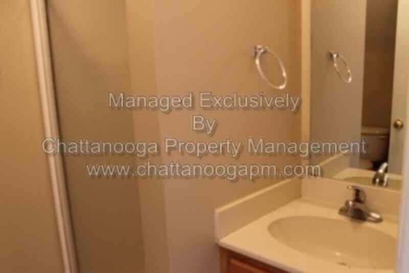42 Priscilla Dr - Photo 3 of 11