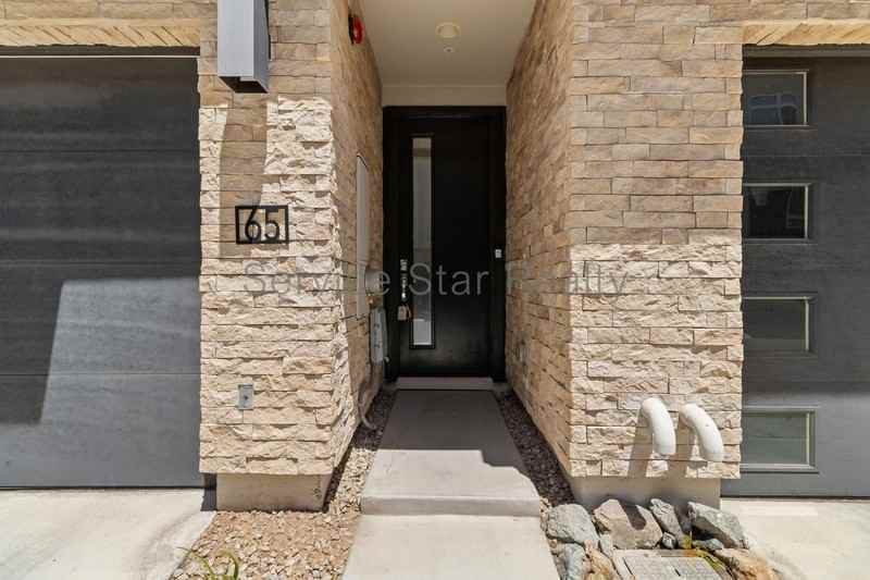 6850 E Mcdowell Rd #65 - Photo 3 of 32