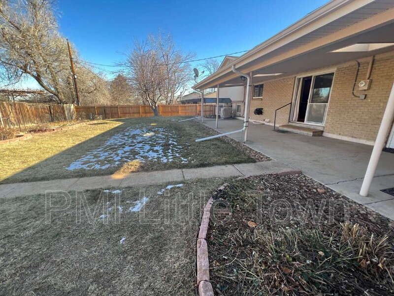 5001 W Tufts Ave - Photo 4 of 31