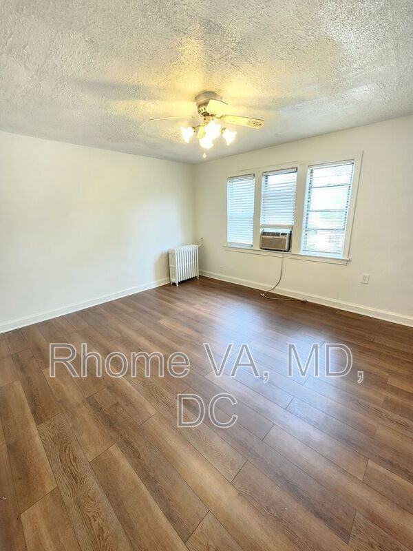 515 Franklin St Ne #4 - Photo 5 of 14