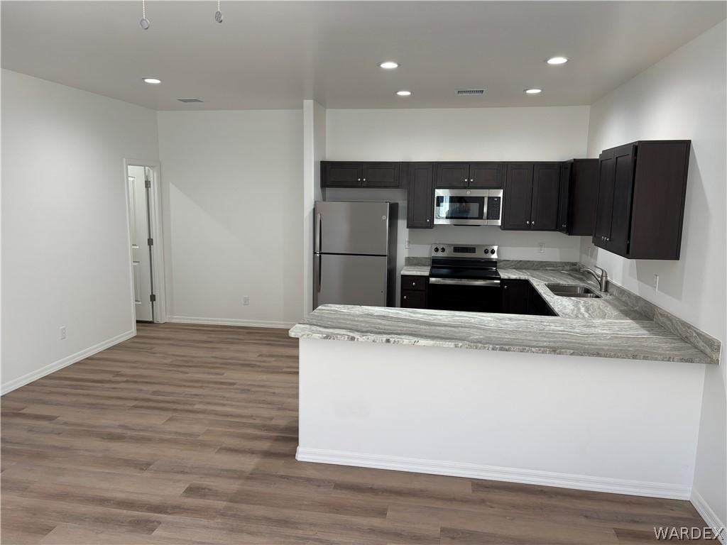3363 N Pearl St Street - Photo 5 of 30