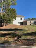 featured image of 250 Dave Brown Rd