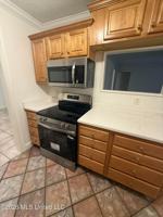 featured image of 607 Sunset Dr
