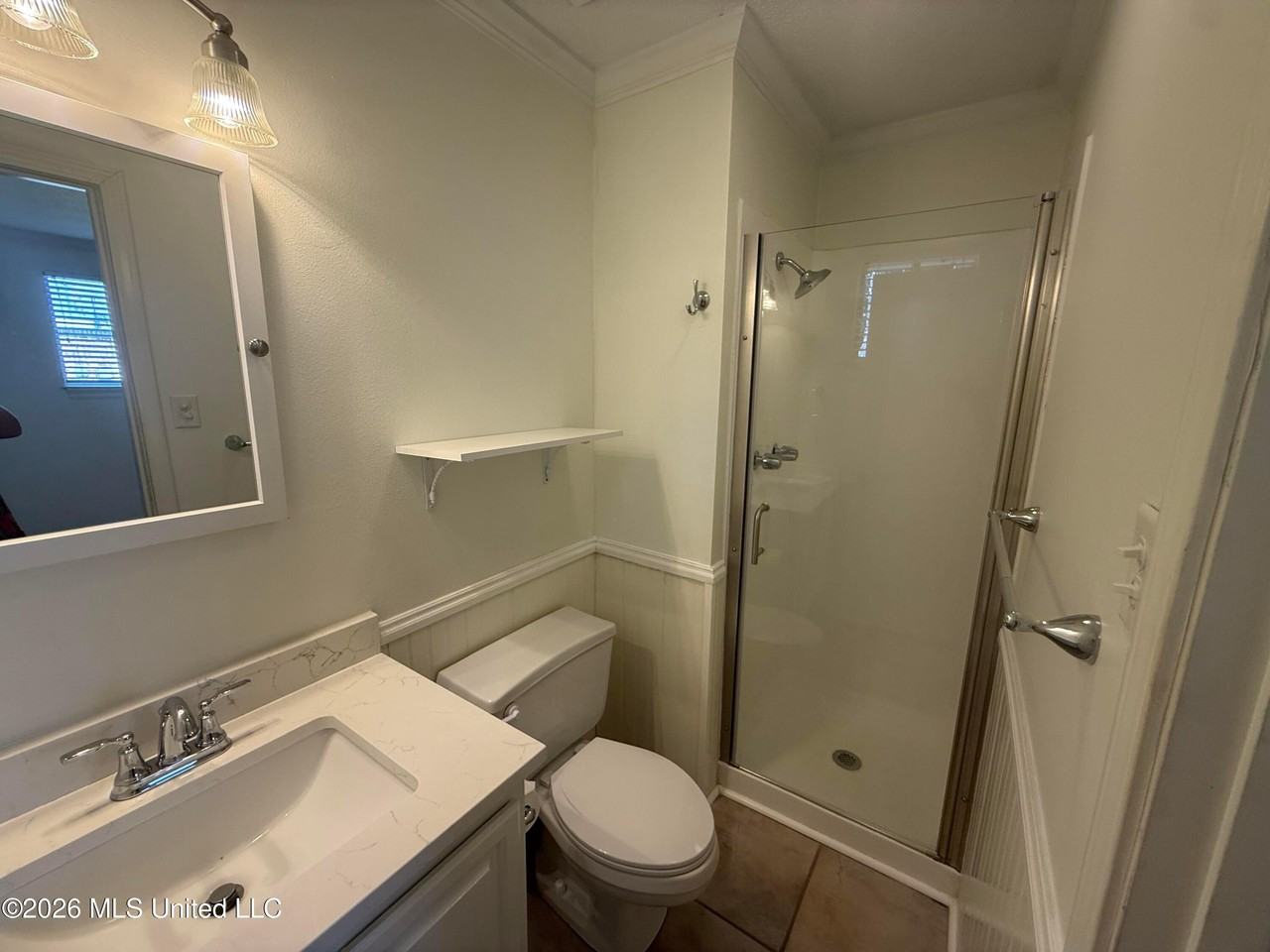 607 Sunset Dr - Photo 4 of 8
