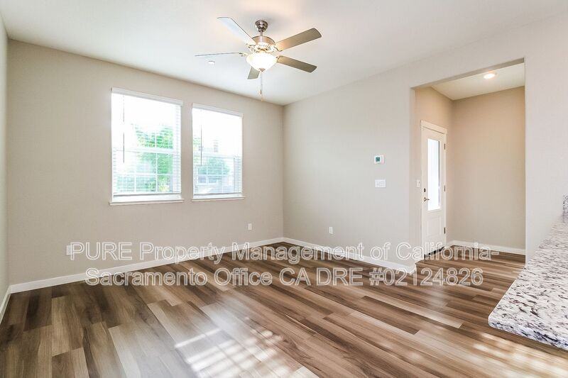 4062 Southampton St - Photo 7 of 24