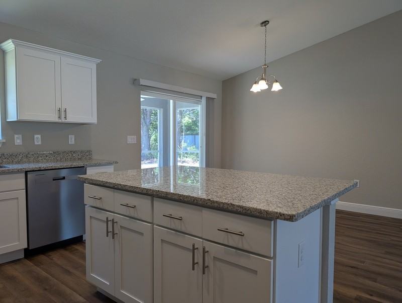 132 Cedar Rd - Photo 4 of 15
