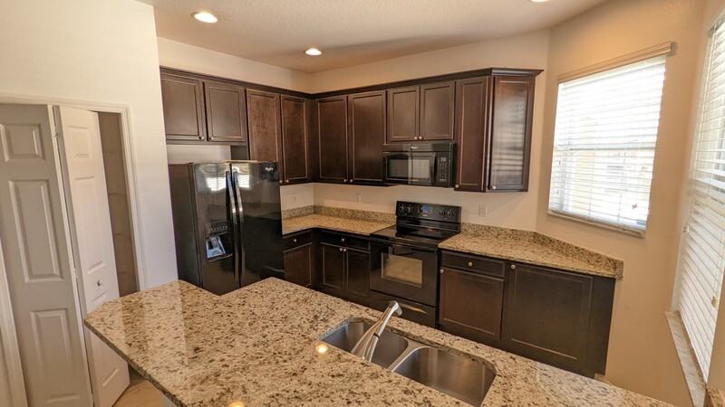10060 Madison Banks St - Photo 2 of 14