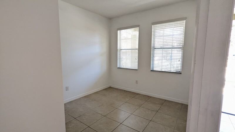 10060 Madison Banks St - Photo 7 of 14