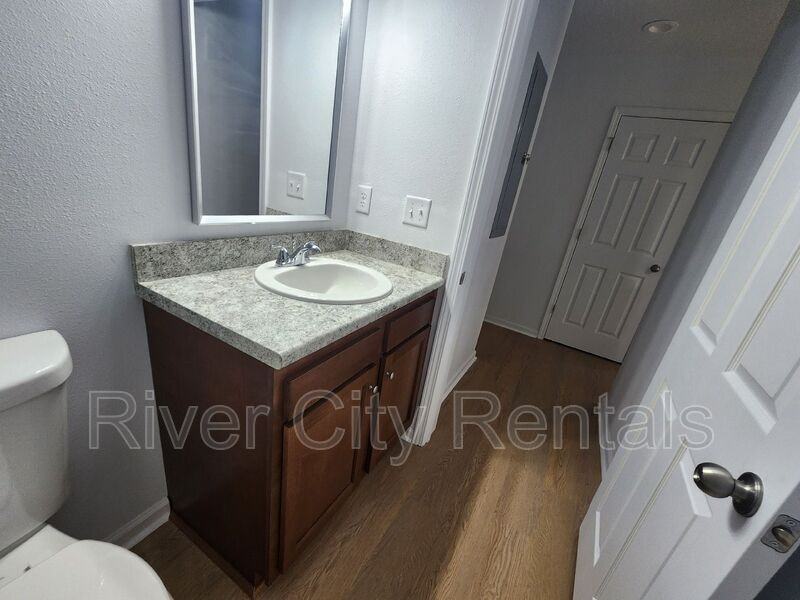 6306 Alliance Ave - Photo 3 of 17