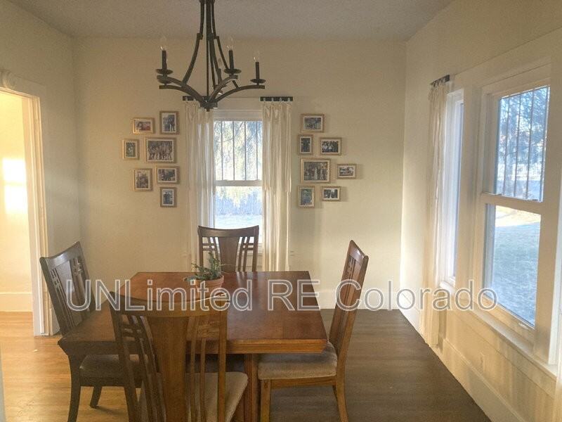 410 Comanche St - Photo 7 of 16