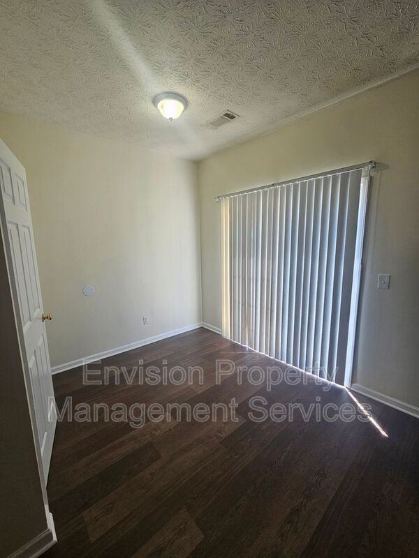 1781 Fielding Way - Photo 5 of 24