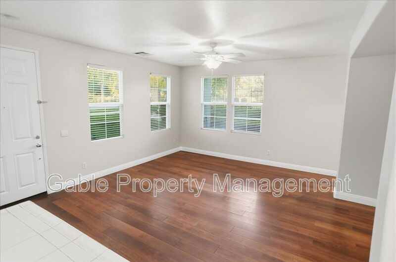 24025 Park Ln - Photo 2 of 24