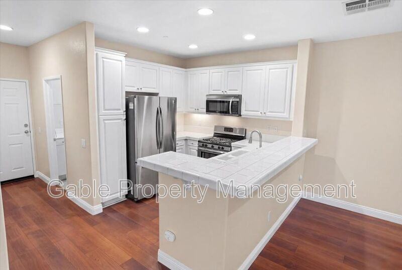 24025 Park Ln - Photo 6 of 24