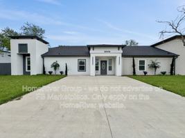 featured image of 2041A Midlake Ln