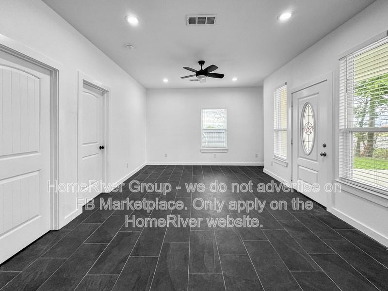 2041B Midlake Ln - Photo 6 of 19