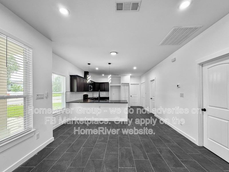 2041B Midlake Ln - Photo 7 of 19