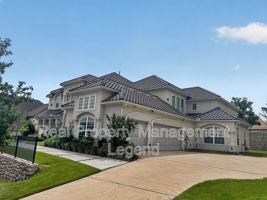 featured image of 809 Jamestown Ln
