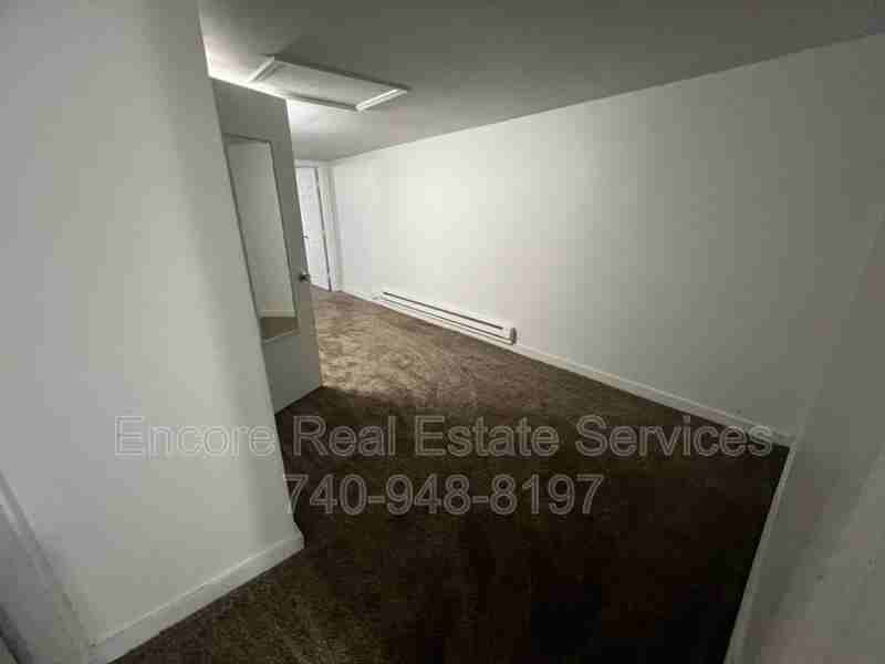 185 Monroe St - Photo 6 of 9