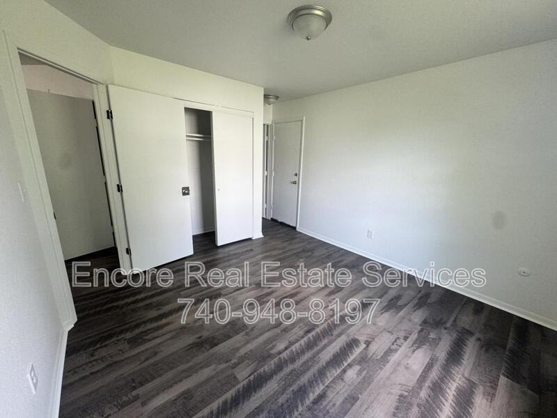 537 New Haven Ct - Photo 3 of 8