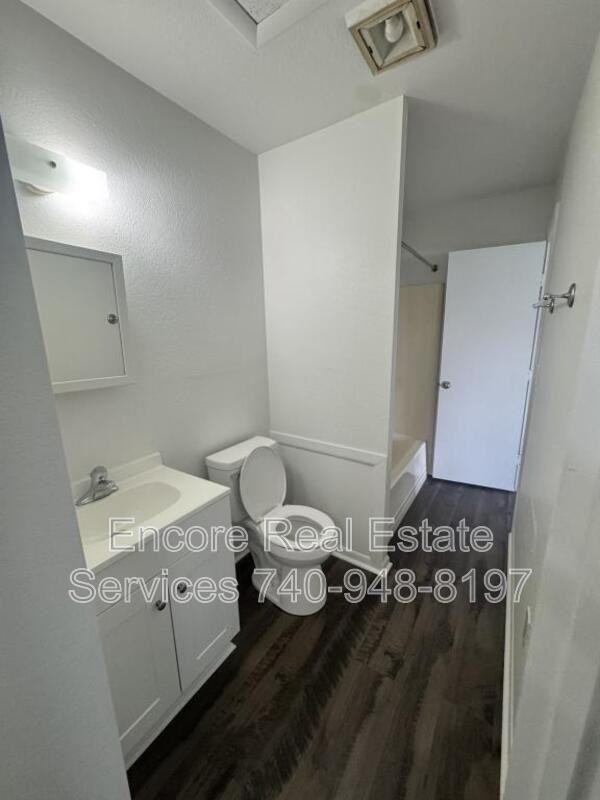 537 New Haven Ct - Photo 4 of 8