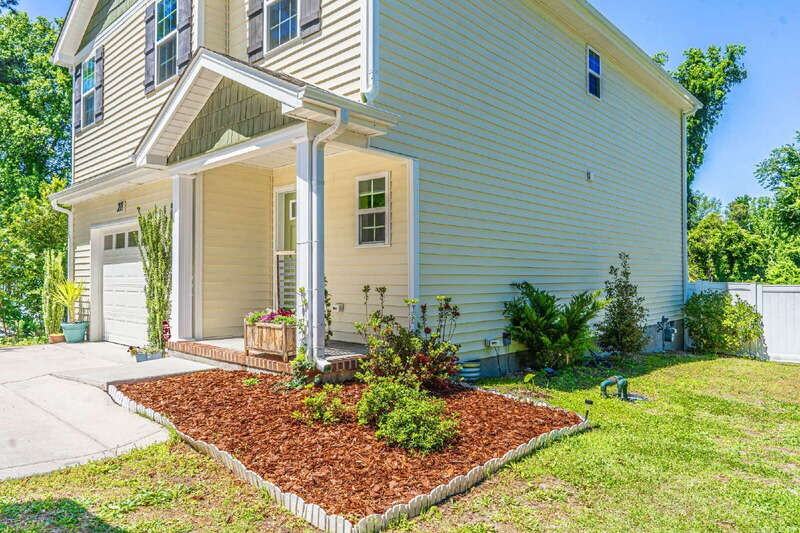268 N Hale St - Photo 2 of 29