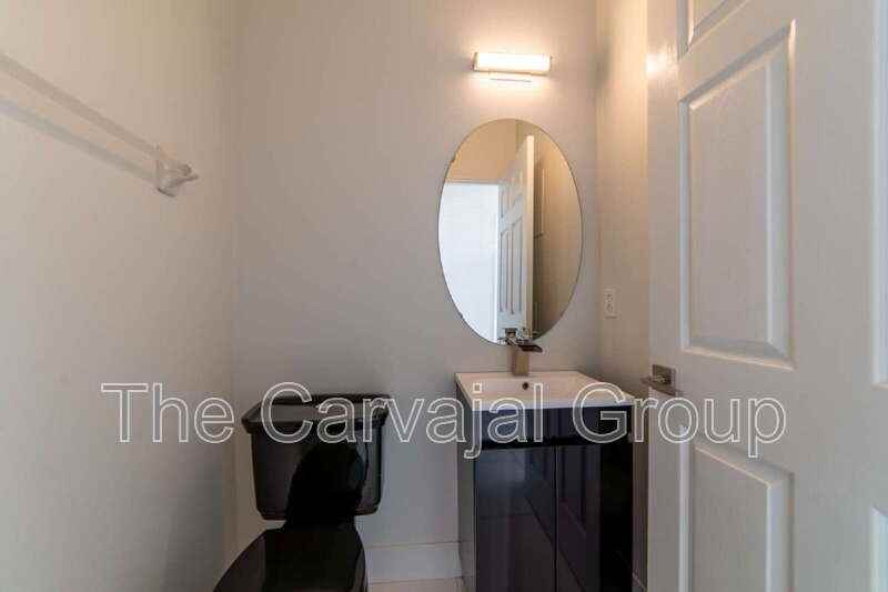 10224 Vickers Ridge Dr - Photo 5 of 34
