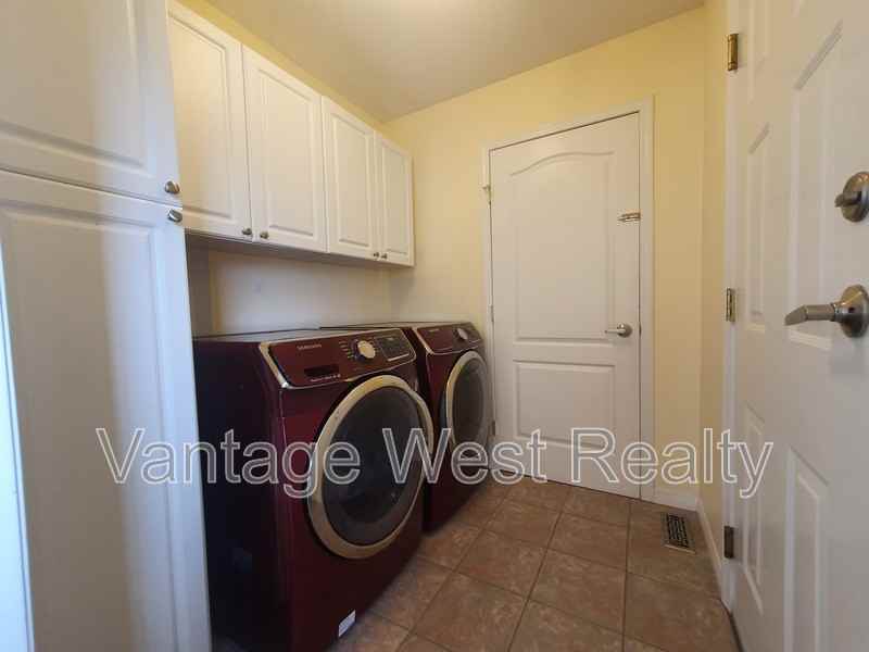 3250 Deer Ridge Crt - Photo 6 of 19