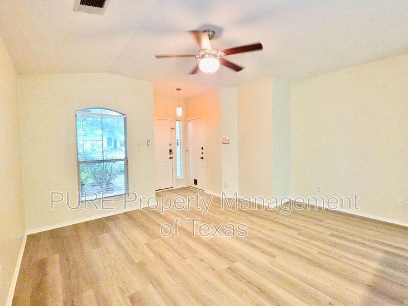 2711 Winslow Dr - Photo 5 of 22