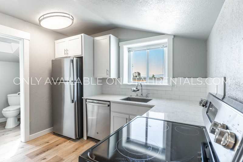 87 N Center St #2 - Photo 3 of 18