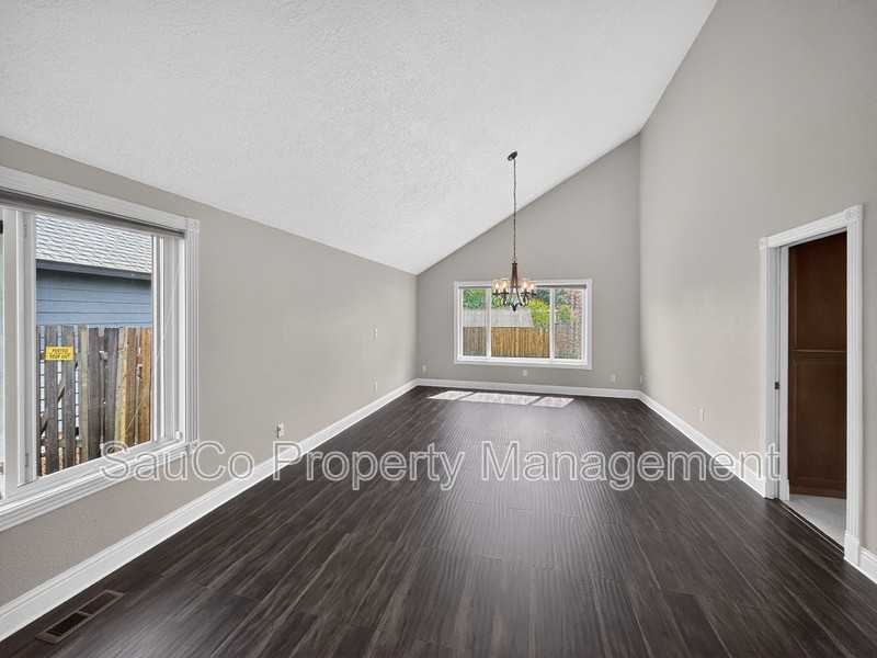 17396 Nw Brickstone Ct - Photo 4 of 28