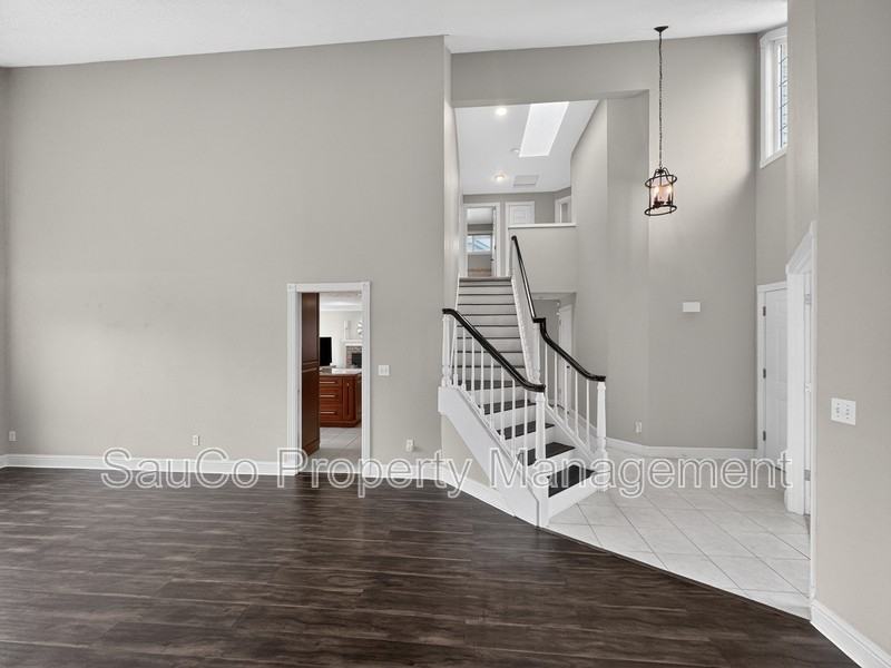 17396 Nw Brickstone Ct - Photo 5 of 28