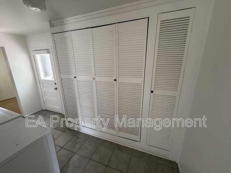 3925 Mesa Verde Ave Ne - Photo 7 of 20