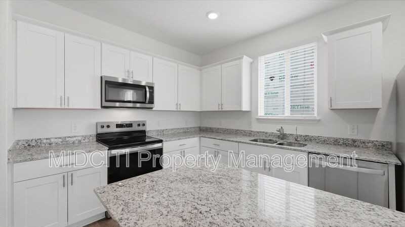 966 Bluegrass Pt - Photo 3 of 36