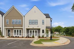 331 Orchid St - Photo 1 of 1