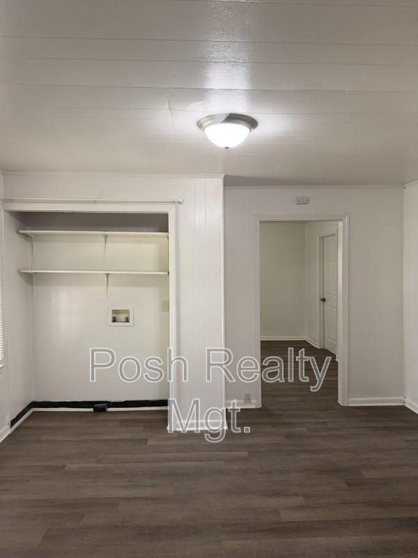 2011 Lutheran St - Photo 4 of 10