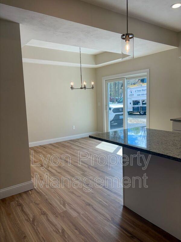 25 Johnson St #A - Photo 5 of 27