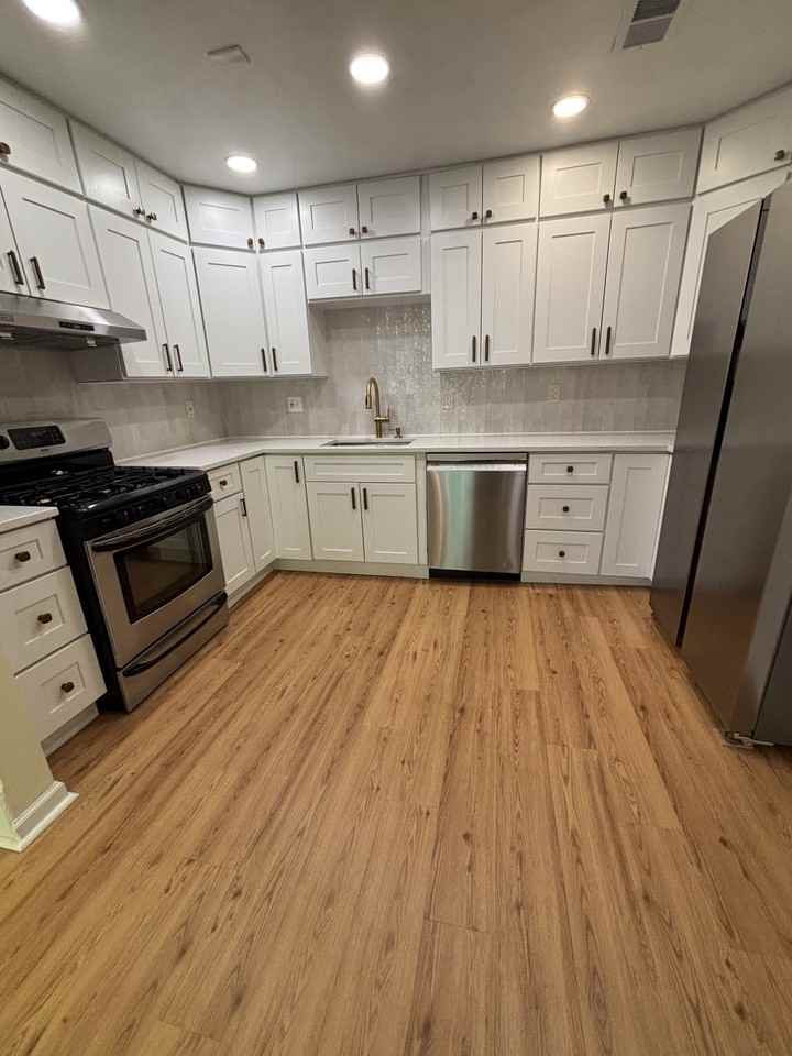1315 Hollins St #2 - Photo 3 of 11