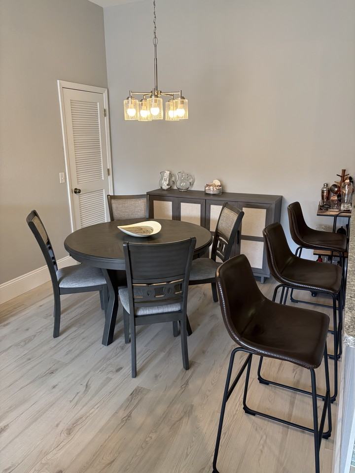 9015 Colby Dr #2013 - Photo 3 of 12