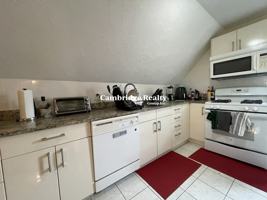 featured image of 65 Fairbanks St #2T