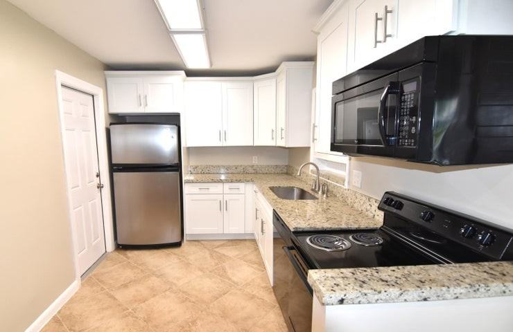 19287 Liberty Road - Photo 4 of 9