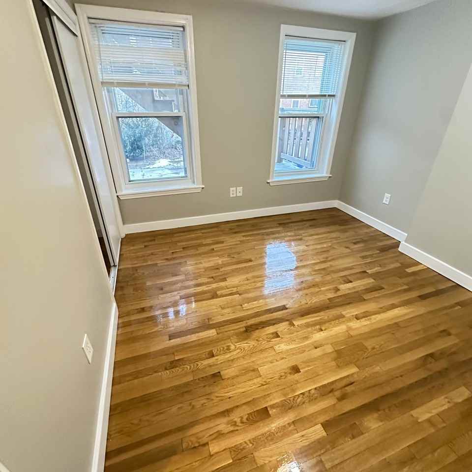 7 Medford St #1 - Photo 5 of 11
