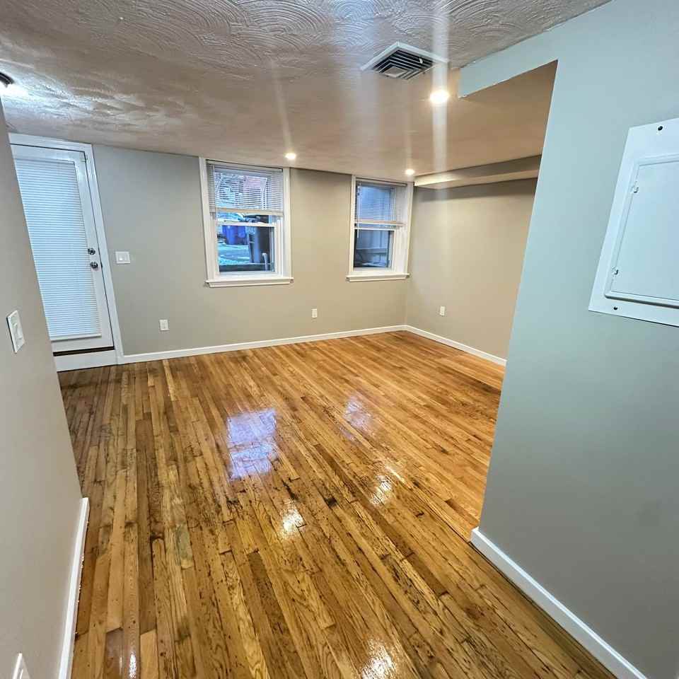 7 Medford St #1 - Photo 7 of 11